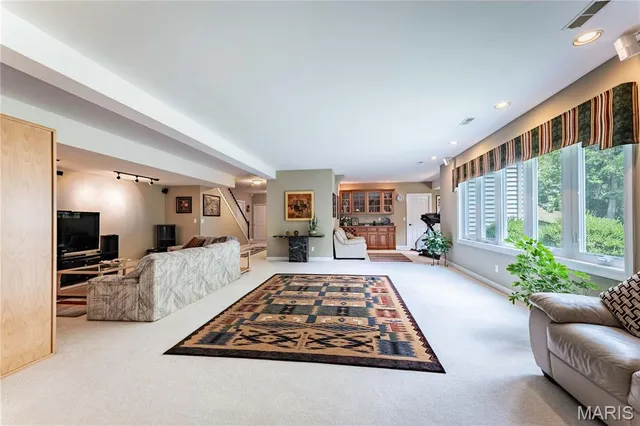 $885,000 | 17659 Wildridge Drive, Wildwood, MO 63005