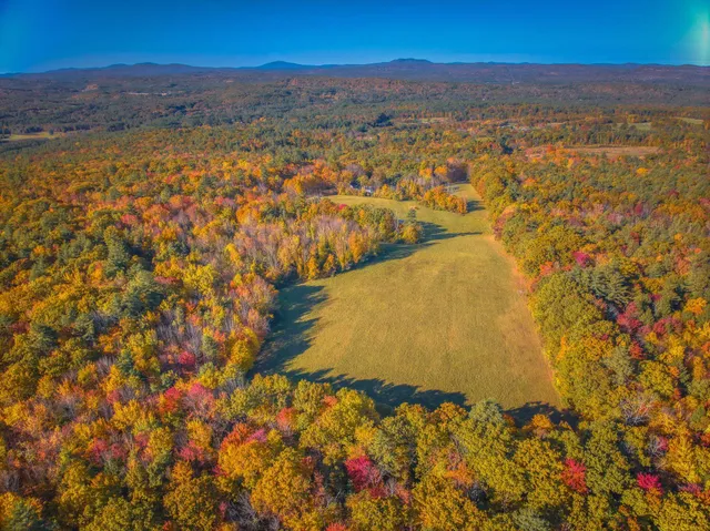$3,950,000 | 88 Saunders Road, Goffstown, NH 03045