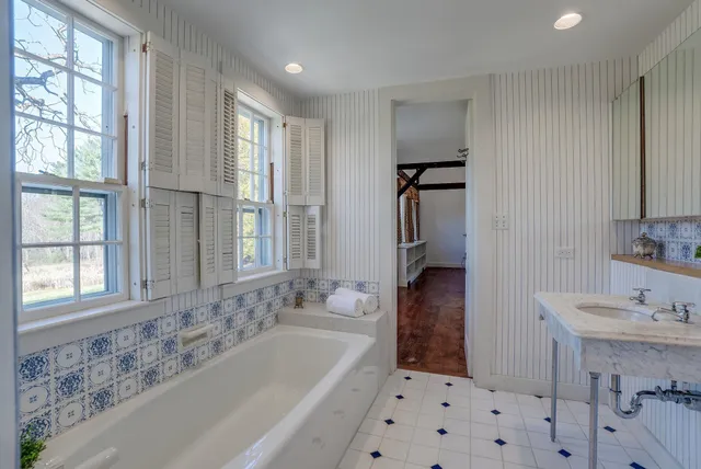 $3,950,000 | 88 Saunders Road, Goffstown, NH 03045