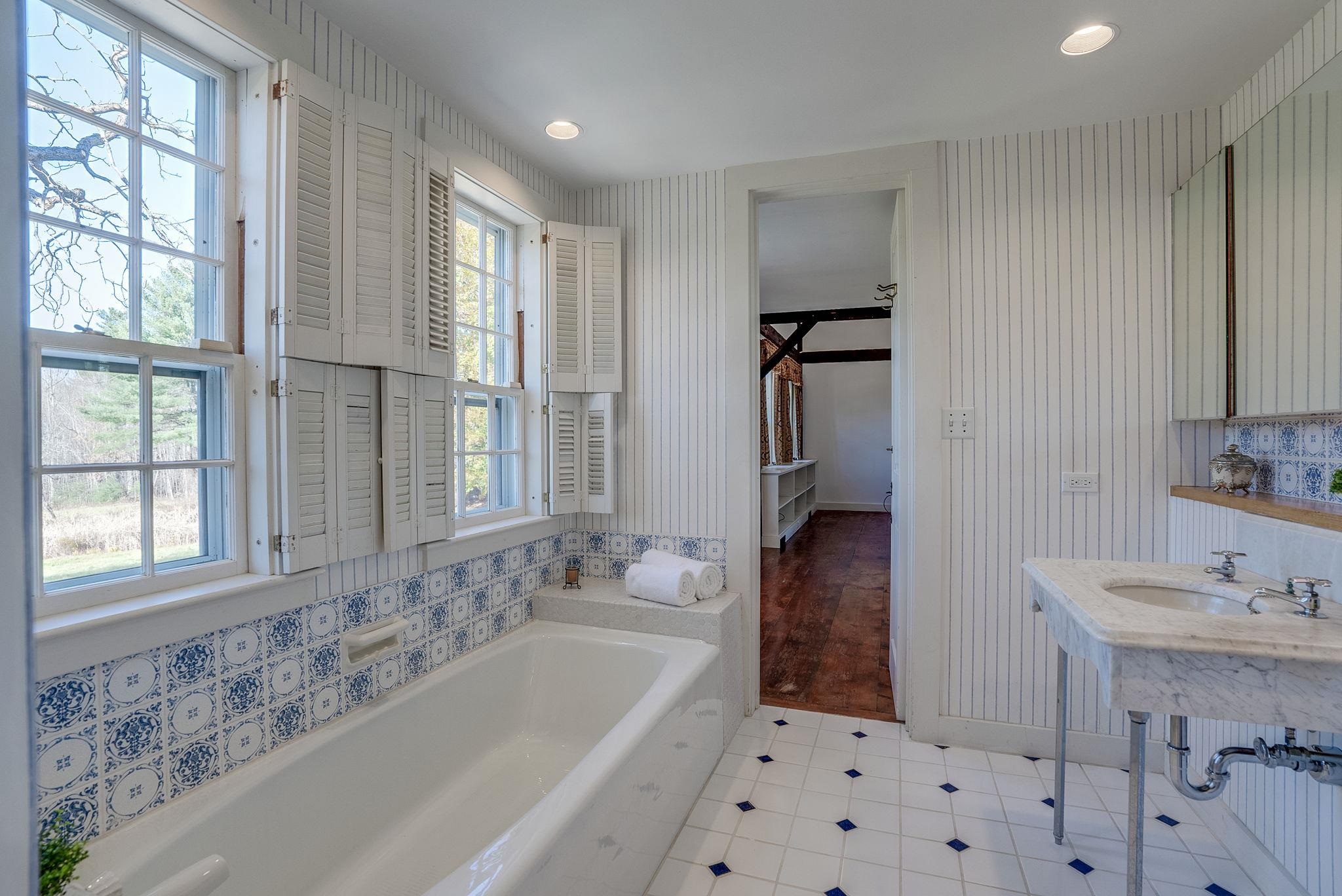 88 Saunders Road Goffstown, NH 03045 - Photo 40 of 60