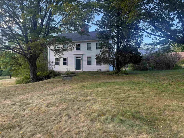 $3,950,000 | 88 Saunders Road, Goffstown, NH 03045