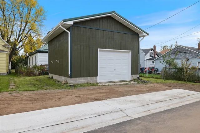 $105,000 | 316 West 3rd Avenue North, Aurora, MN 55705