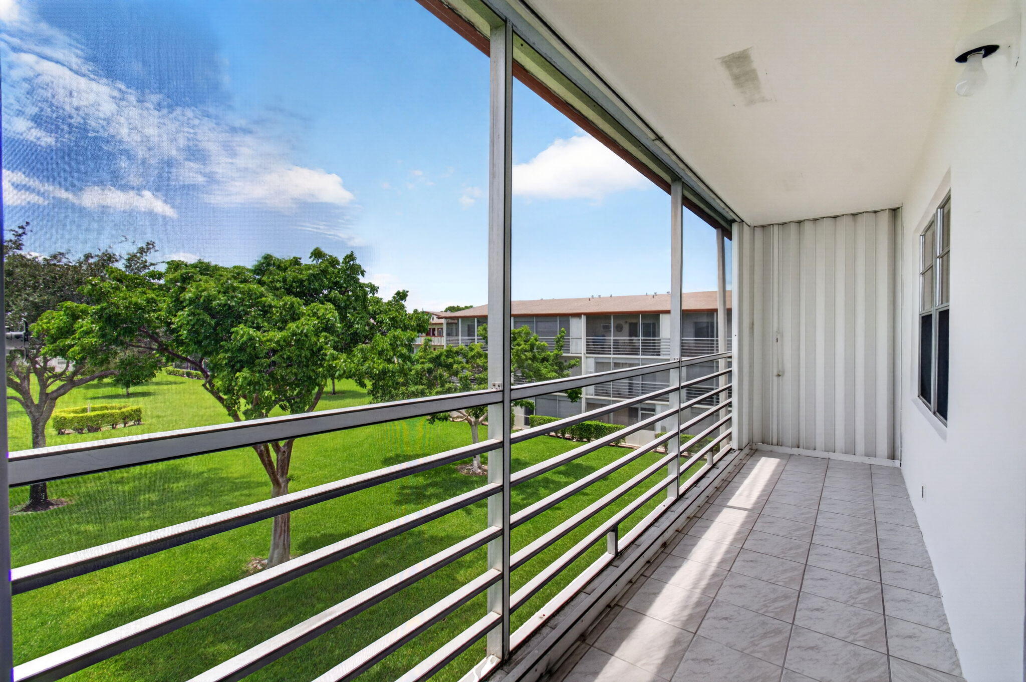 374 Brighton I, Unit 374 Boca Raton, FL 33434 - Photo 34 of 83 Screened-In Balcony