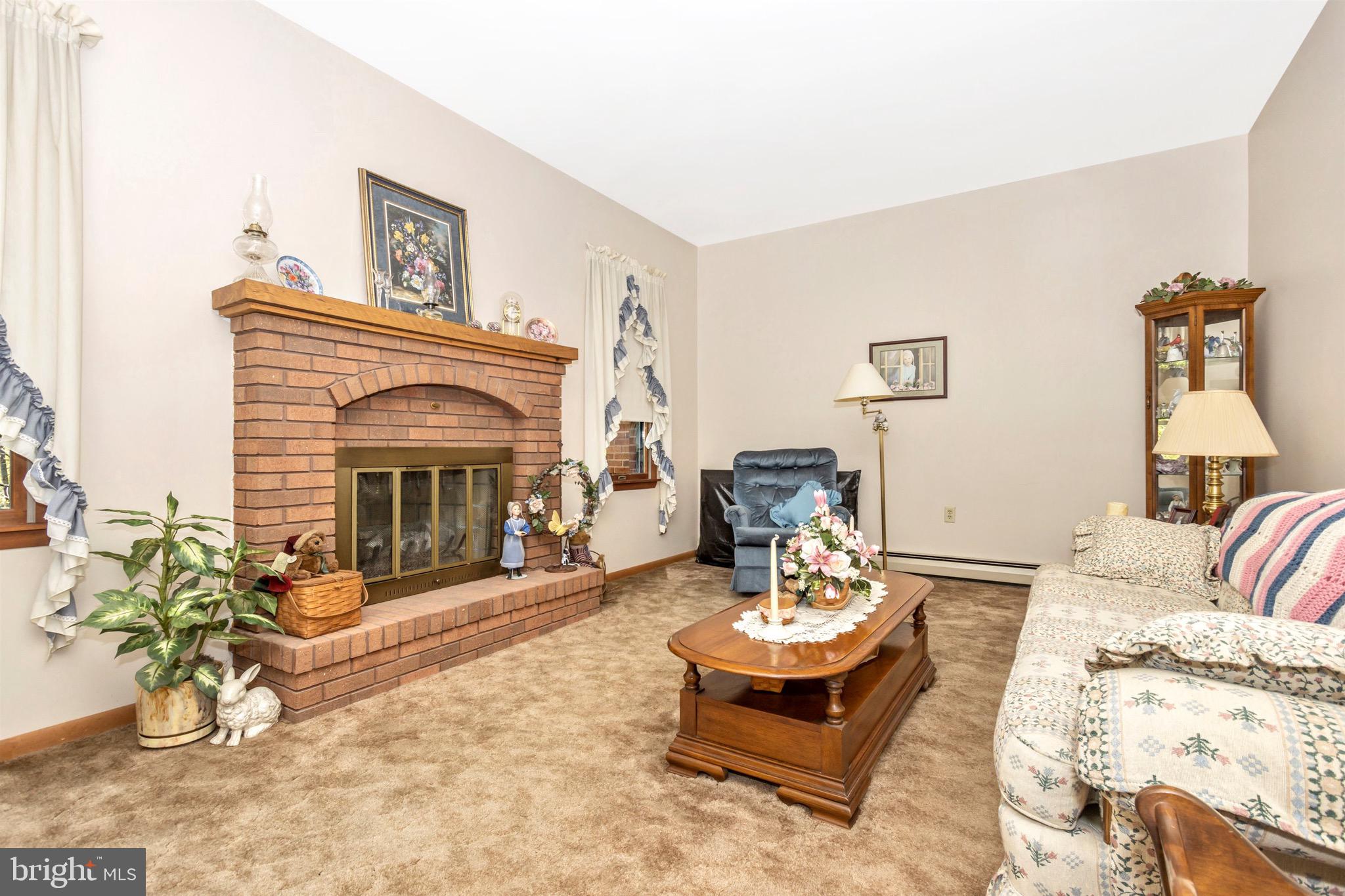 7944 Mountain Laurel Road Boonsboro, MD 21713 - Photo 4 of 63 Gallery Image 4