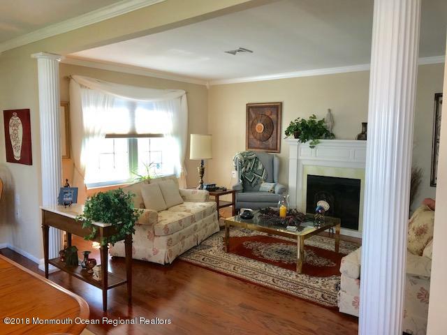 57 Blue Ridge Drive Brick, NJ 08724 - Photo 4 of 20 IMG_3043
