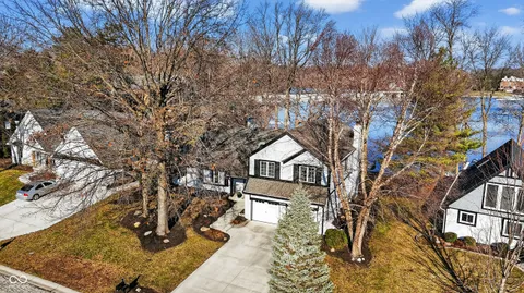 $1,300,000 | 2444 Hawthorn Place, Noblesville, IN 46062