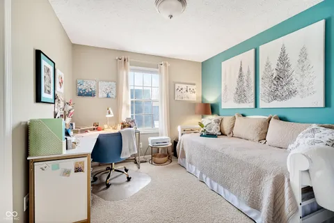 $1,300,000 | 2444 Hawthorn Place, Noblesville, IN 46062