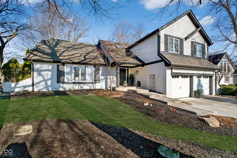 $1,300,000 | 2444 Hawthorn Place, Noblesville, IN 46062