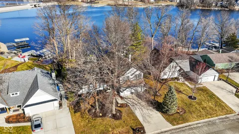 $1,300,000 | 2444 Hawthorn Place, Noblesville, IN 46062