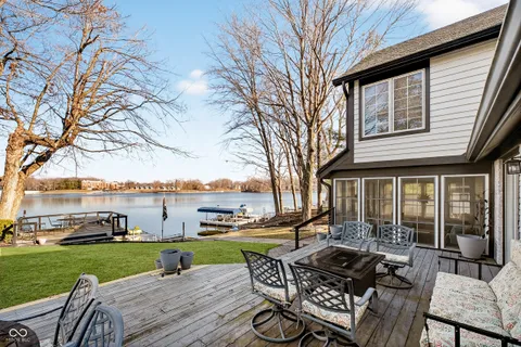 $1,300,000 | 2444 Hawthorn Place, Noblesville, IN 46062