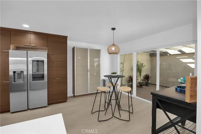 $1,599,000 | 19676 Seawind Circle, Huntington Beach, CA 92648