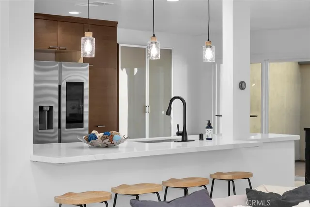 $1,599,000 | 19676 Seawind Circle, Huntington Beach, CA 92648