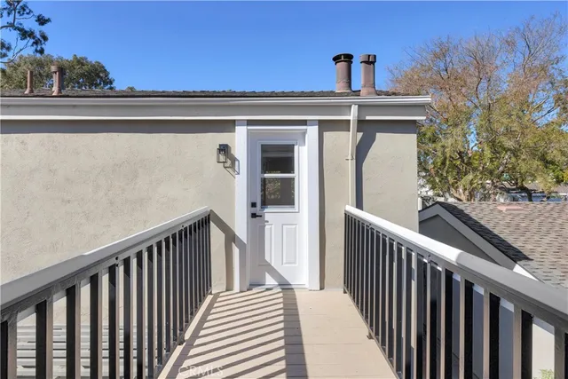 $1,599,000 | 19676 Seawind Circle, Huntington Beach, CA 92648