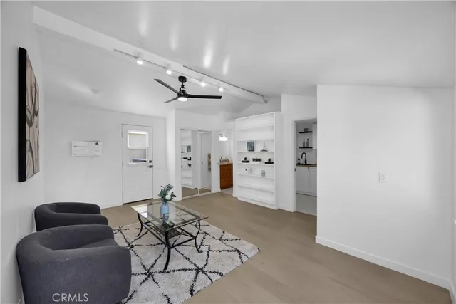 $1,599,000 | 19676 Seawind Circle, Huntington Beach, CA 92648