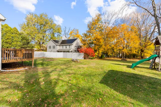 $375,000 | 75 Allerton Road, Naugatuck, CT 06770