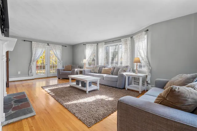 $375,000 | 75 Allerton Road, Naugatuck, CT 06770