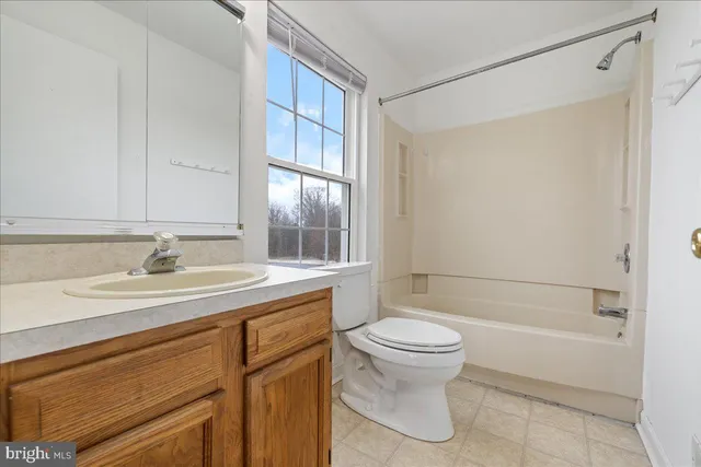 $295,000 | 1212 Denby Court, Quakertown, PA 18951