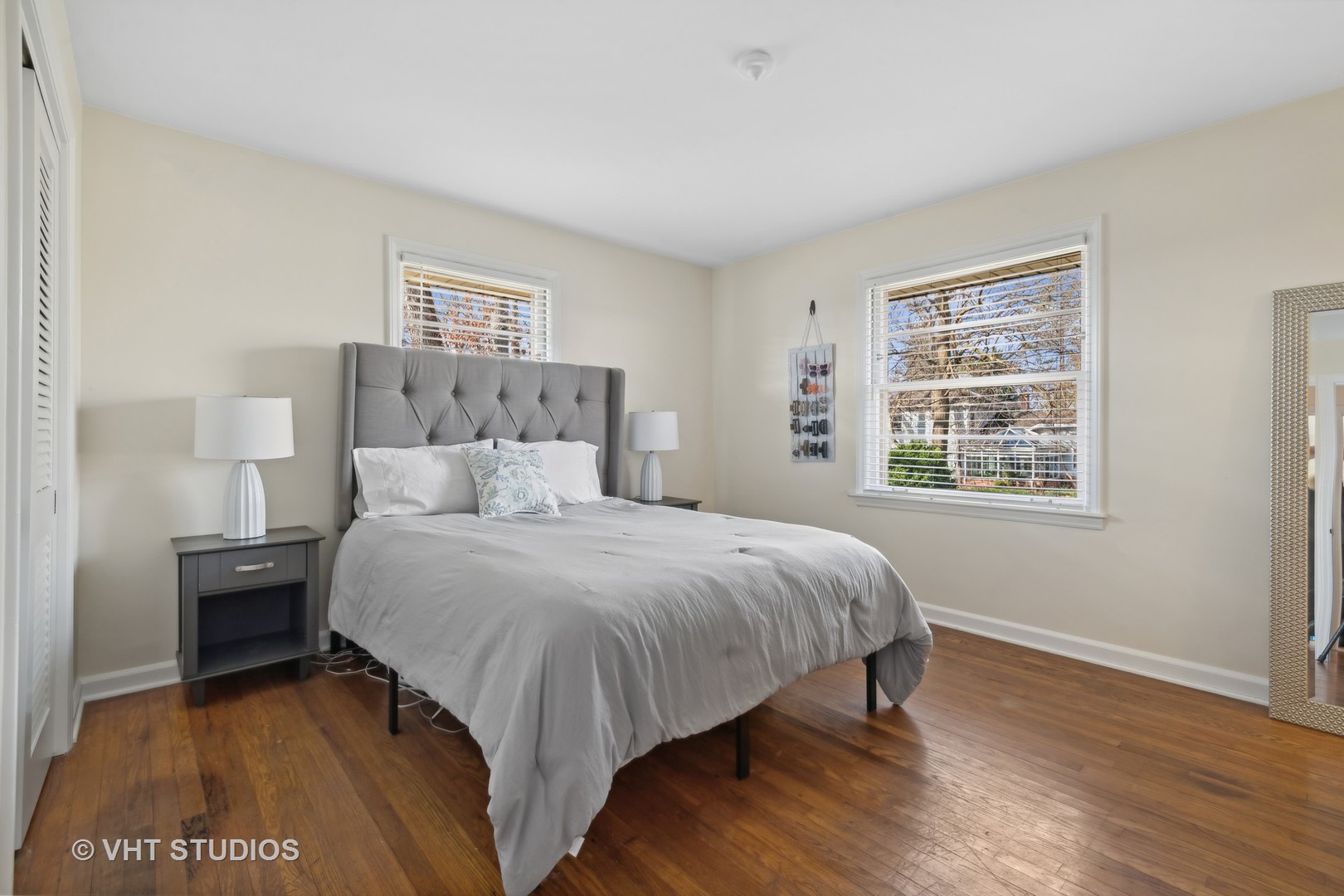 412 Warwick Road Tower Lakes, IL 60010 - Photo 12 of 30 a bedroom with a bed and a window