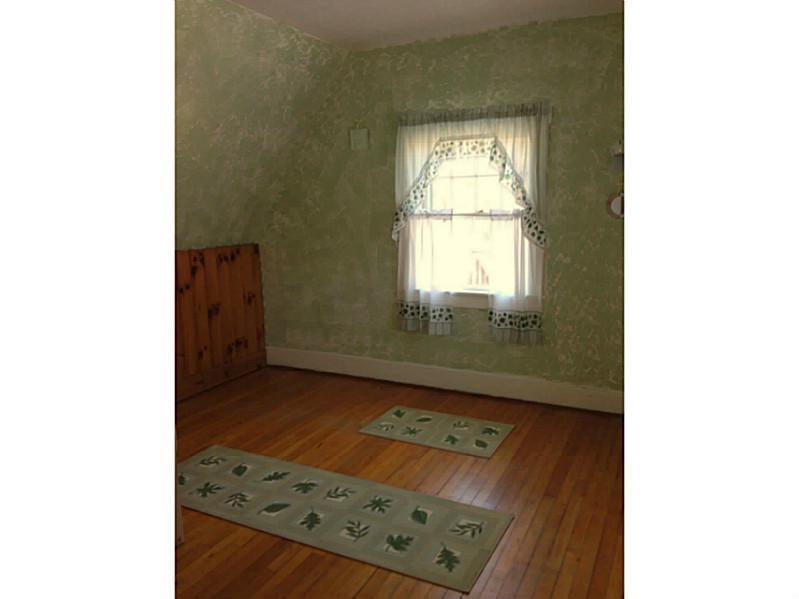 34 Valley Road Bath, ME 04530 - Photo 16 of 29 Exterior Front. A lovely bedroom...