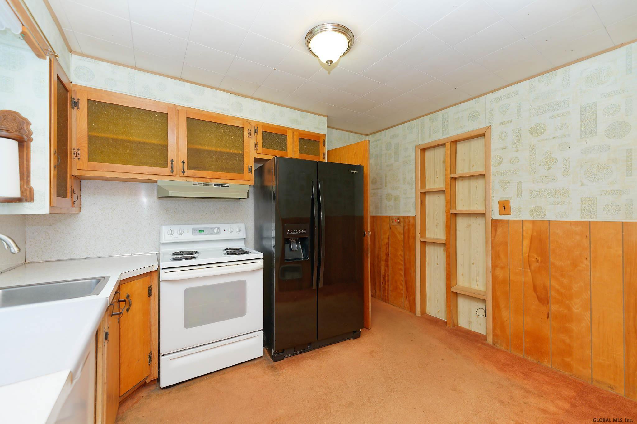 84 Spring Road Glenville, NY 12302 - Photo 8 of 24 Photo 8