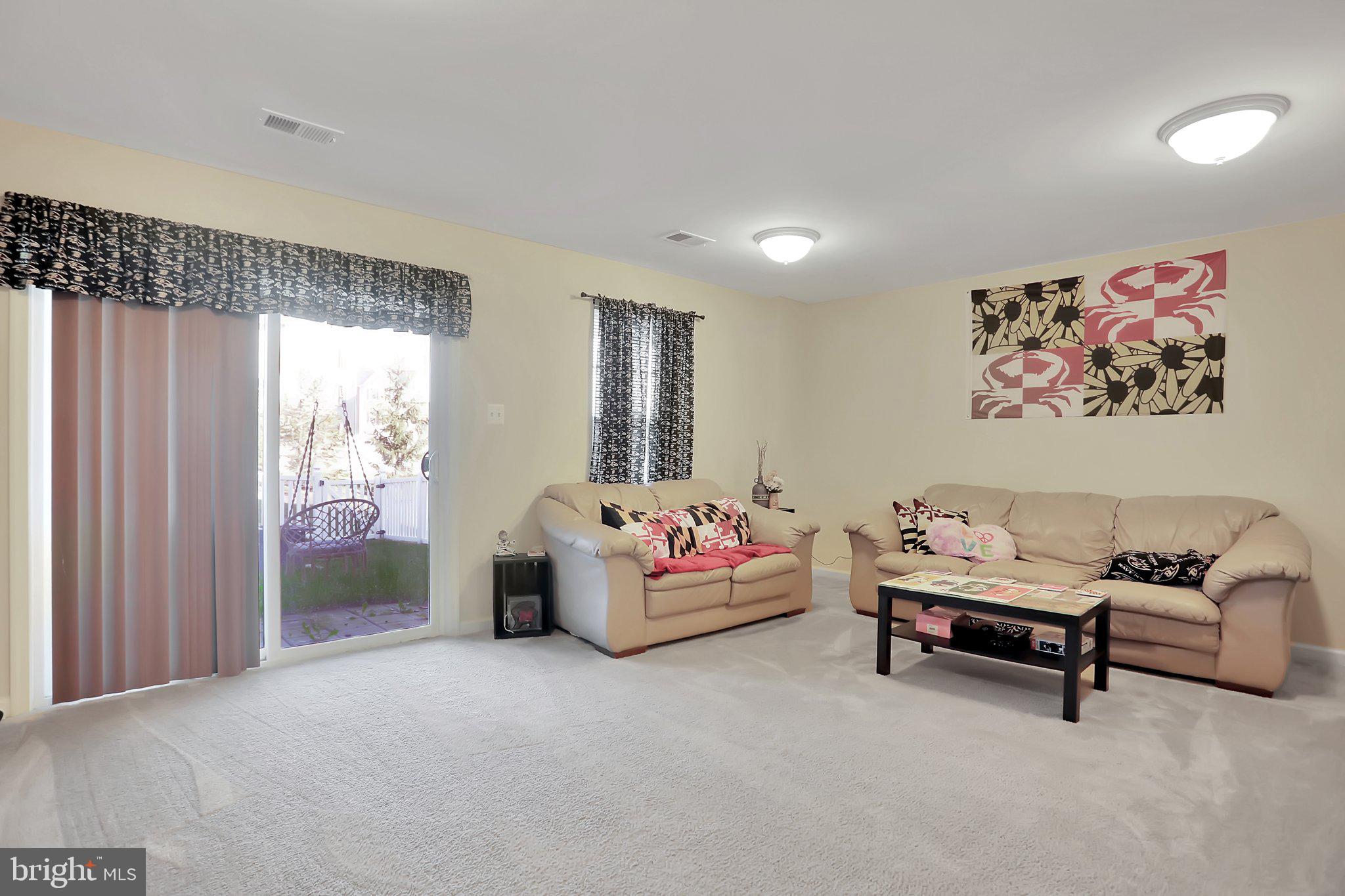 41 Gauley Riv Path Falling Waters, WV 25419 - Photo 4 of 38 Gallery Image 4
