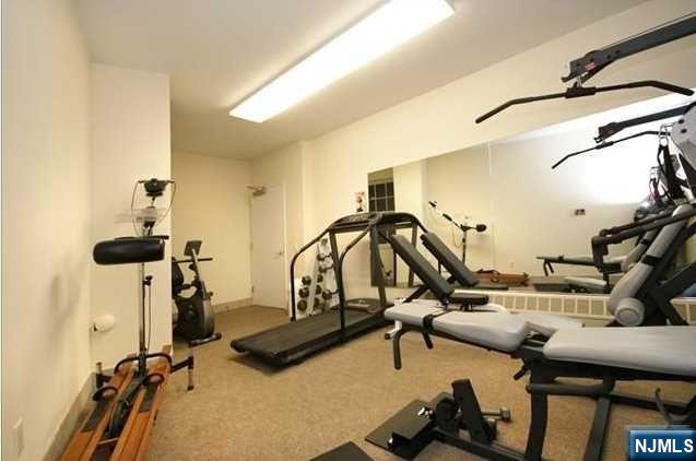 1100 River Road, Unit 105 Edgewater, NJ 07020 - Photo 15 of 20 Gallery Image 15