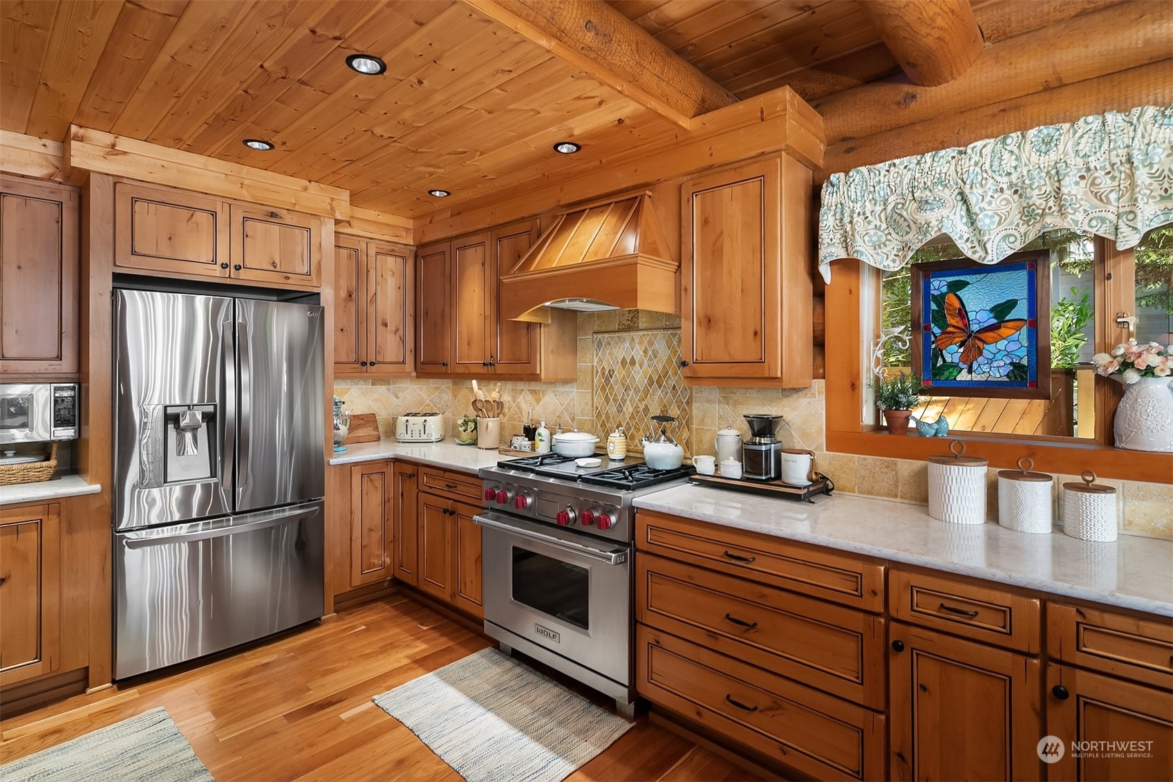 7429 Lake Alice Road Southeast Fall City, WA 98024 - Photo 12 of 40 Gallery Image 12