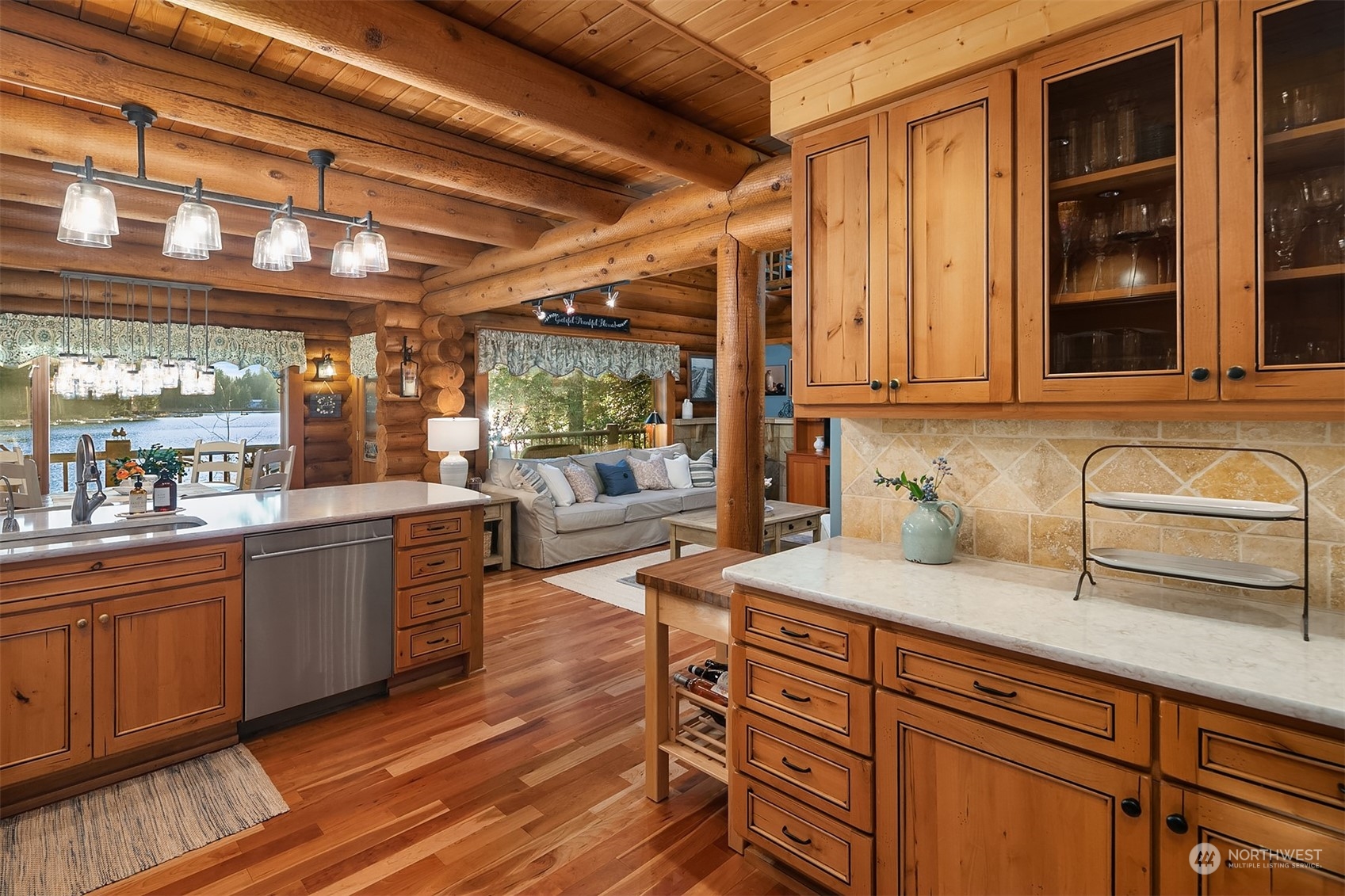 7429 Lake Alice Road Southeast Fall City, WA 98024 - Photo 15 of 40 Gallery Image 15
