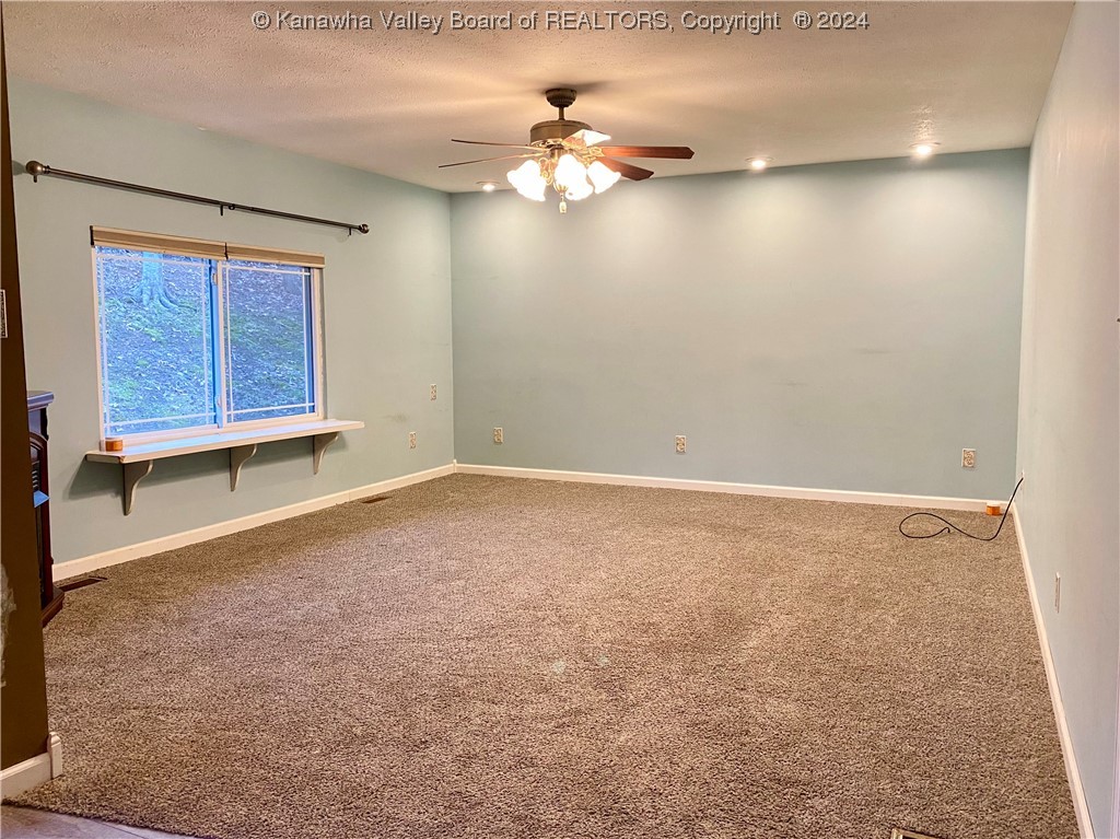 1070 New Stone Ridge Road Ripley, WV 25271 - Photo 3 of 37 Gallery Image 3