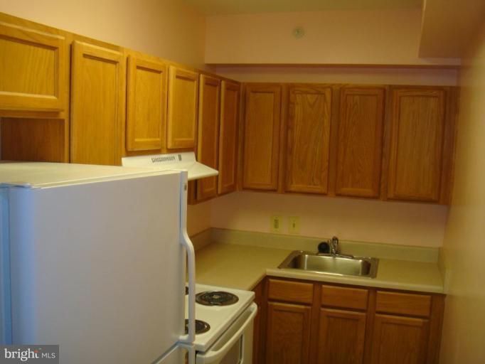 1458 Columbia Road Northwest, Unit 105 Washington, DC 20009 - Photo 3 of 12 Other #1