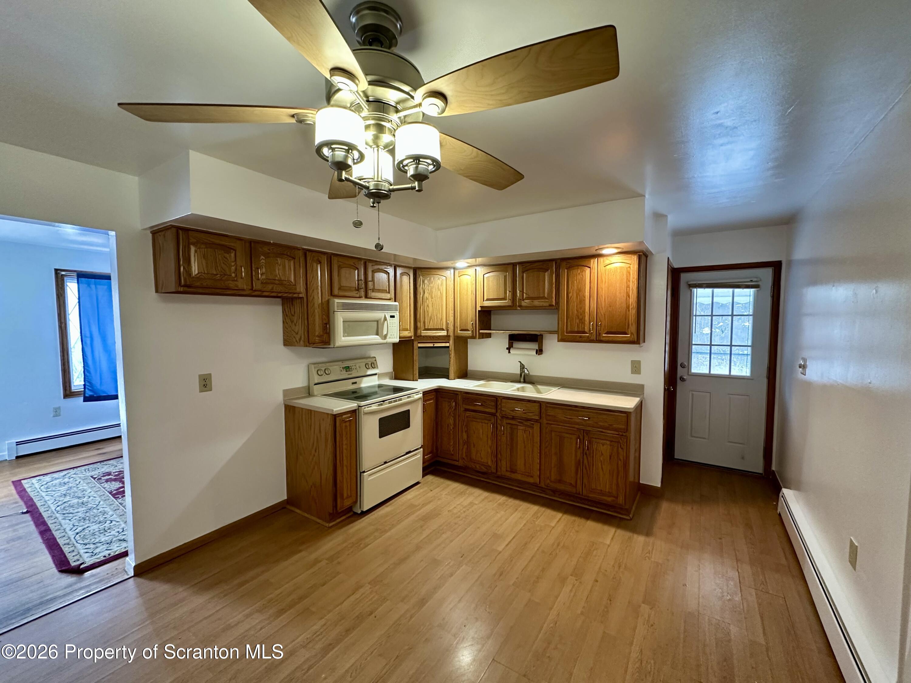 3501 Sullivan Trail Falls, PA 18615 - Photo 5 of 22 IMG_4238