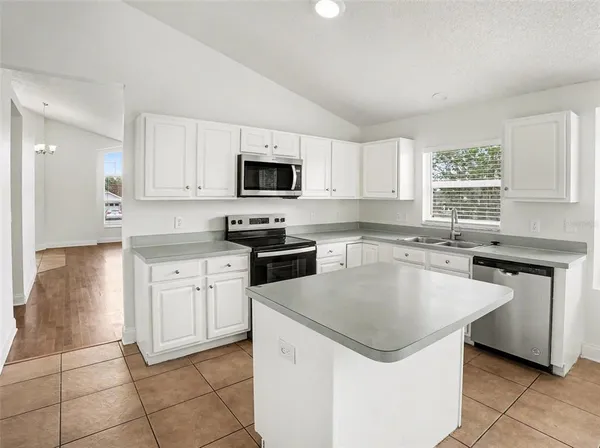 $349,900 | 7242 Minippi Drive, Orlando, FL 32818