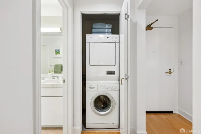 $575,000 | 111 Chestnut Street, Unit 304, San Francisco, CA 94111