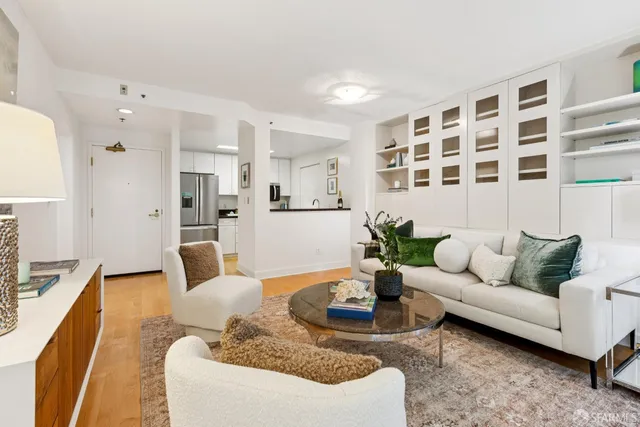 $575,000 | 111 Chestnut Street, Unit 304, San Francisco, CA 94111