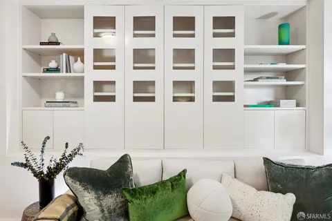 $575,000 | 111 Chestnut Street, Unit 304, San Francisco, CA 94111