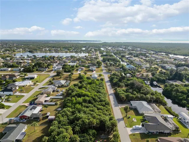an aerial view of multiple house
