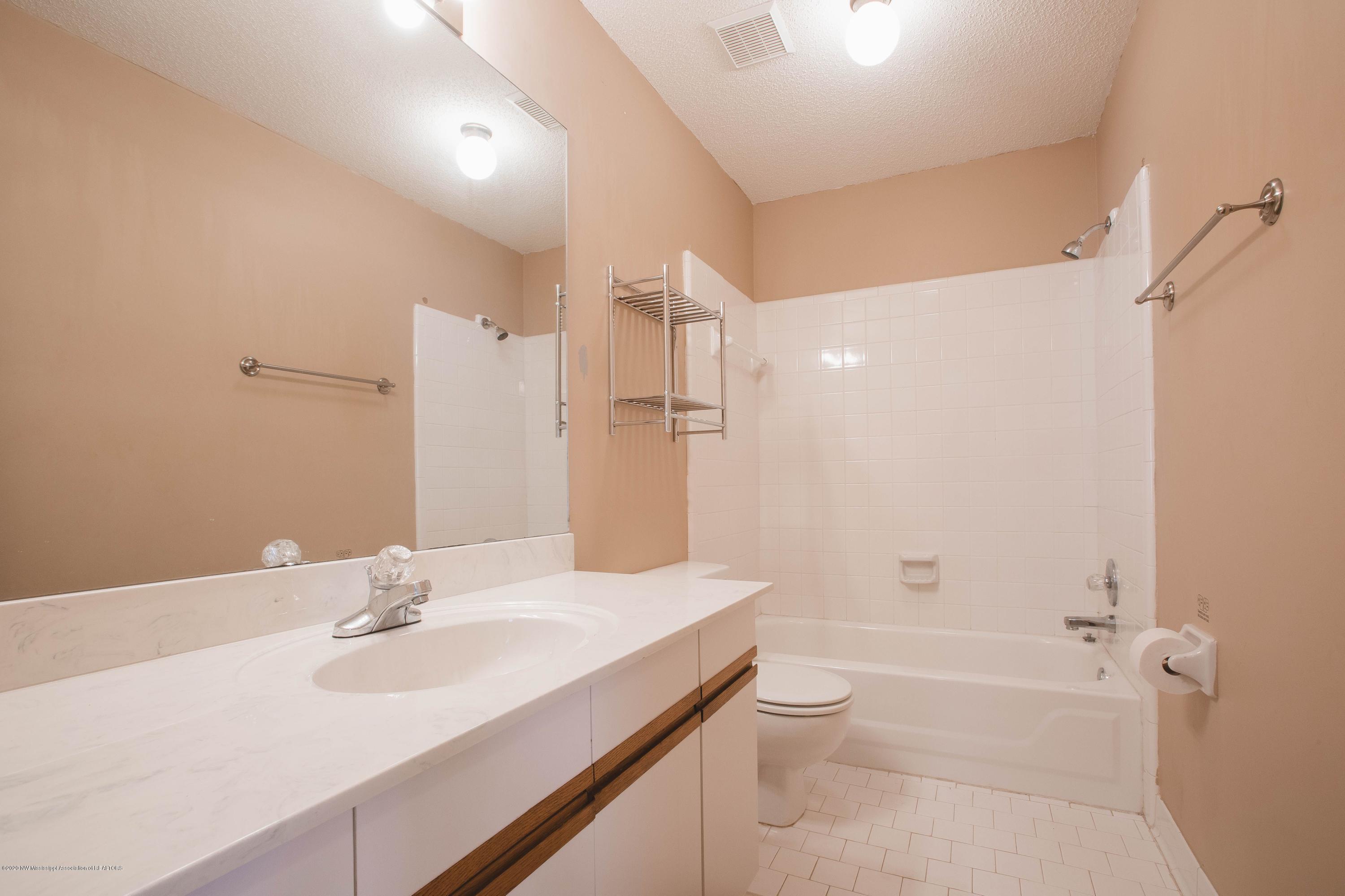 7091 Larkfield Road Olive Branch, MS 38654 - Photo 16 of 20 gamKPWLQ