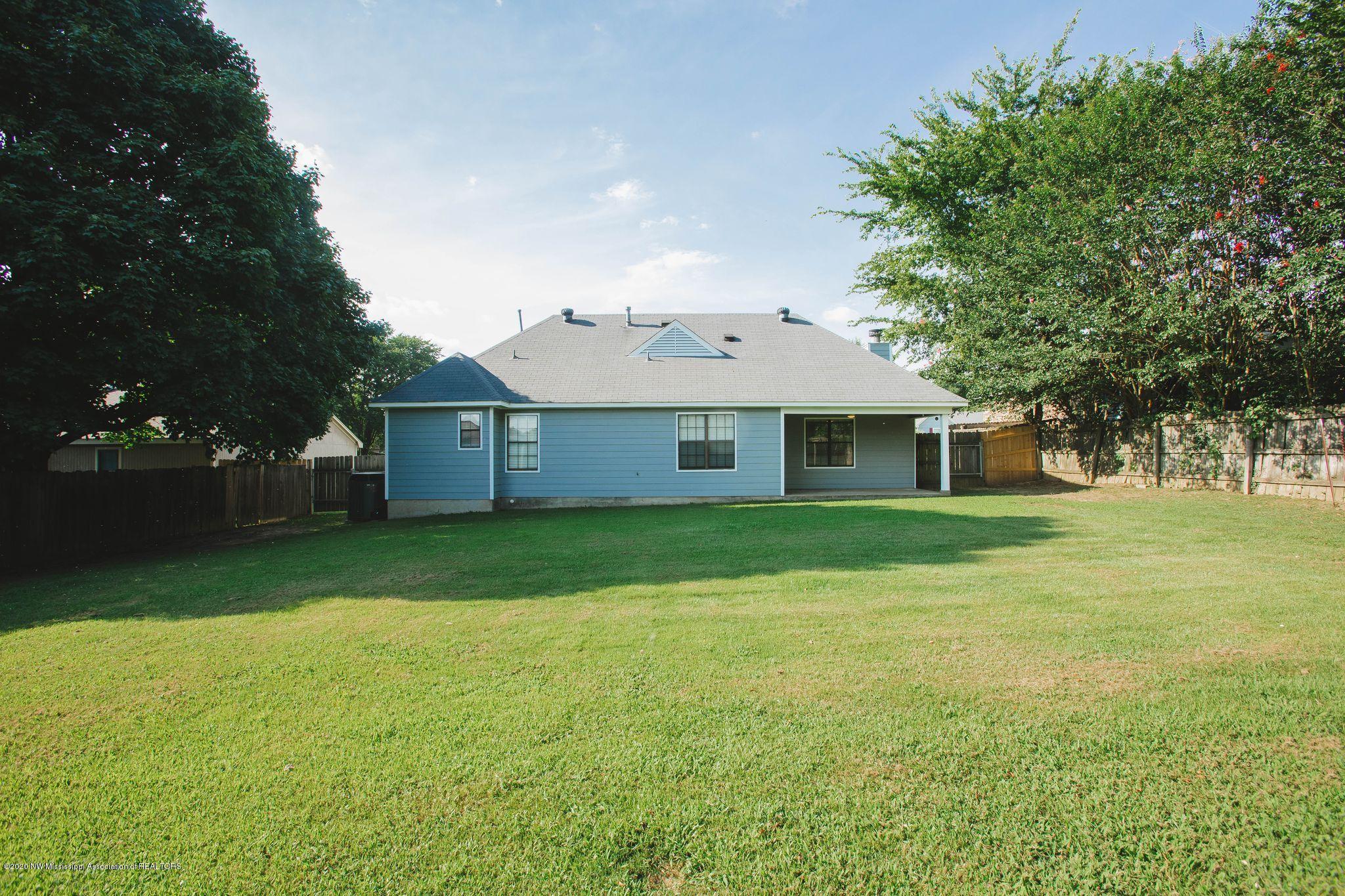 7091 Larkfield Road Olive Branch, MS 38654 - Photo 3 of 20 _CcyYPtw