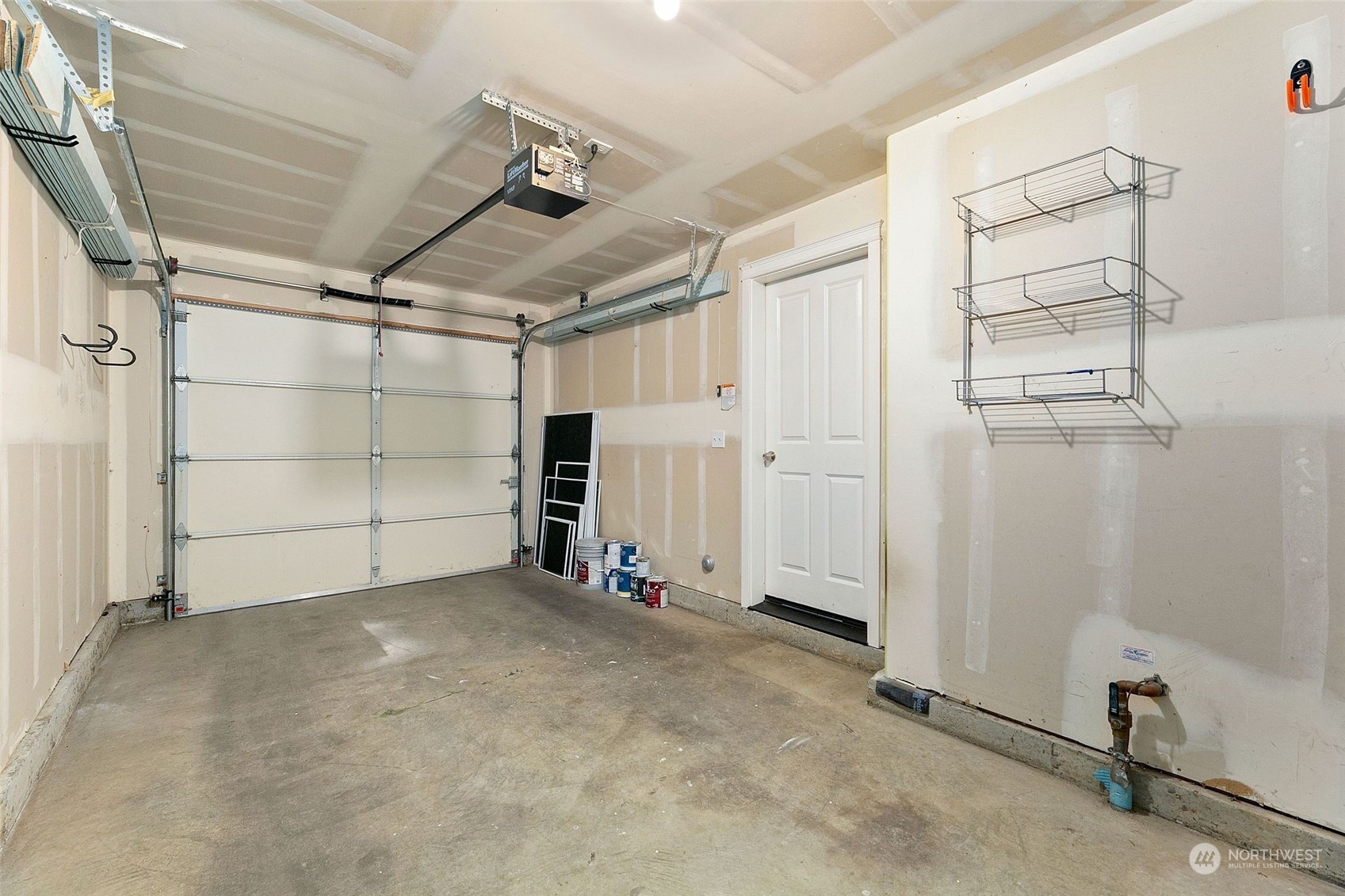 2622 East Union Street Seattle, WA 98122 - Photo 26 of 30 a view of a room with an empty space