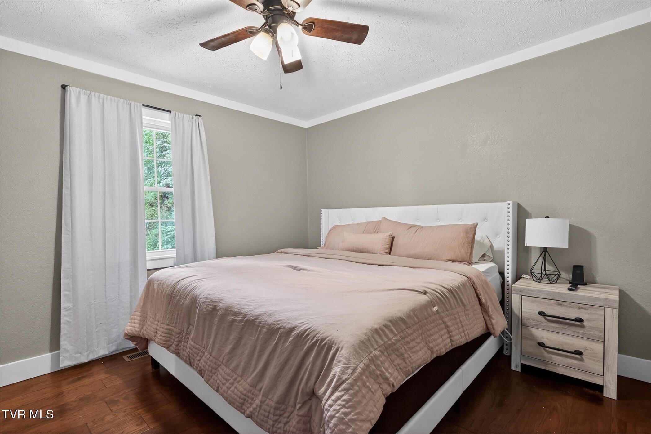 1213 East Church Street Greeneville, TN 37745 - Photo 16 of 30 16-1213-E-Church-St-WindowStill-Photogra