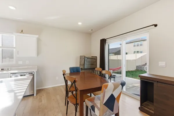 $469,999 | 5606 West Youngstown Lane, Spokane, WA 99208