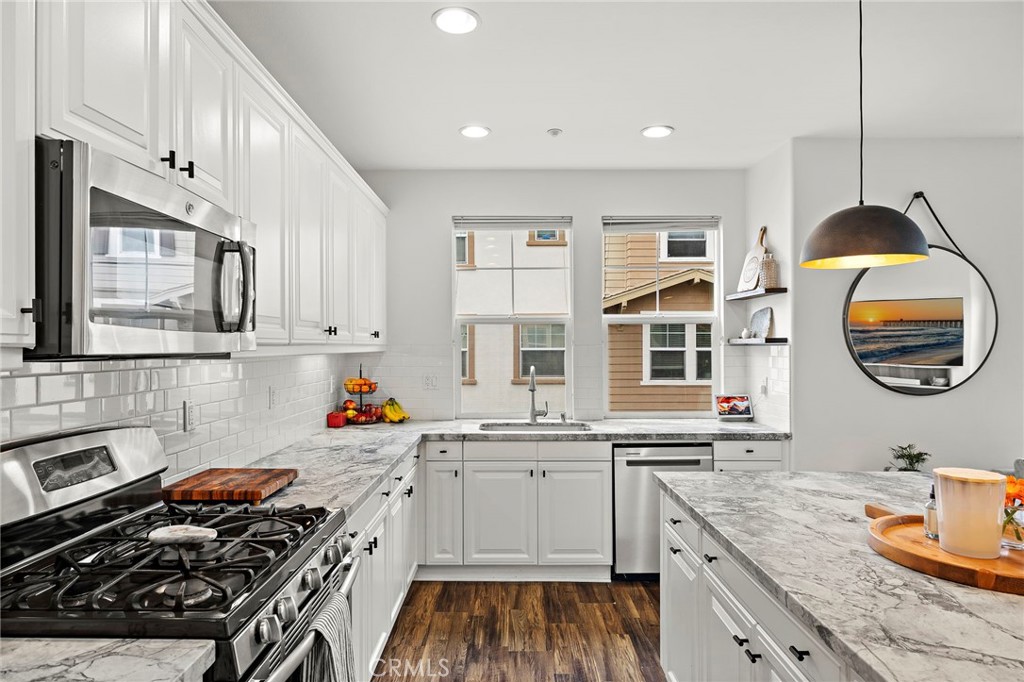 16 Arlington Street Ladera Ranch, CA 92694 - Photo 13 of 40