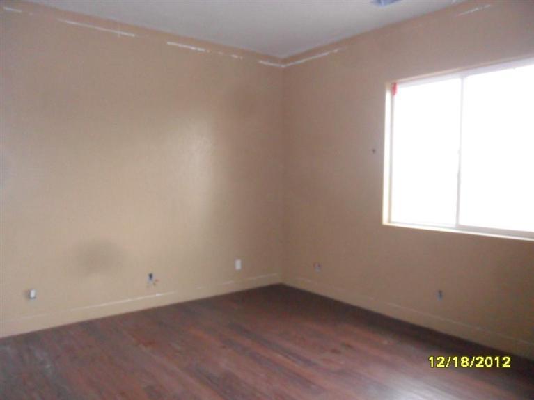 8190 Rio Avenue Reedley, CA 93654 - Photo 7 of 10