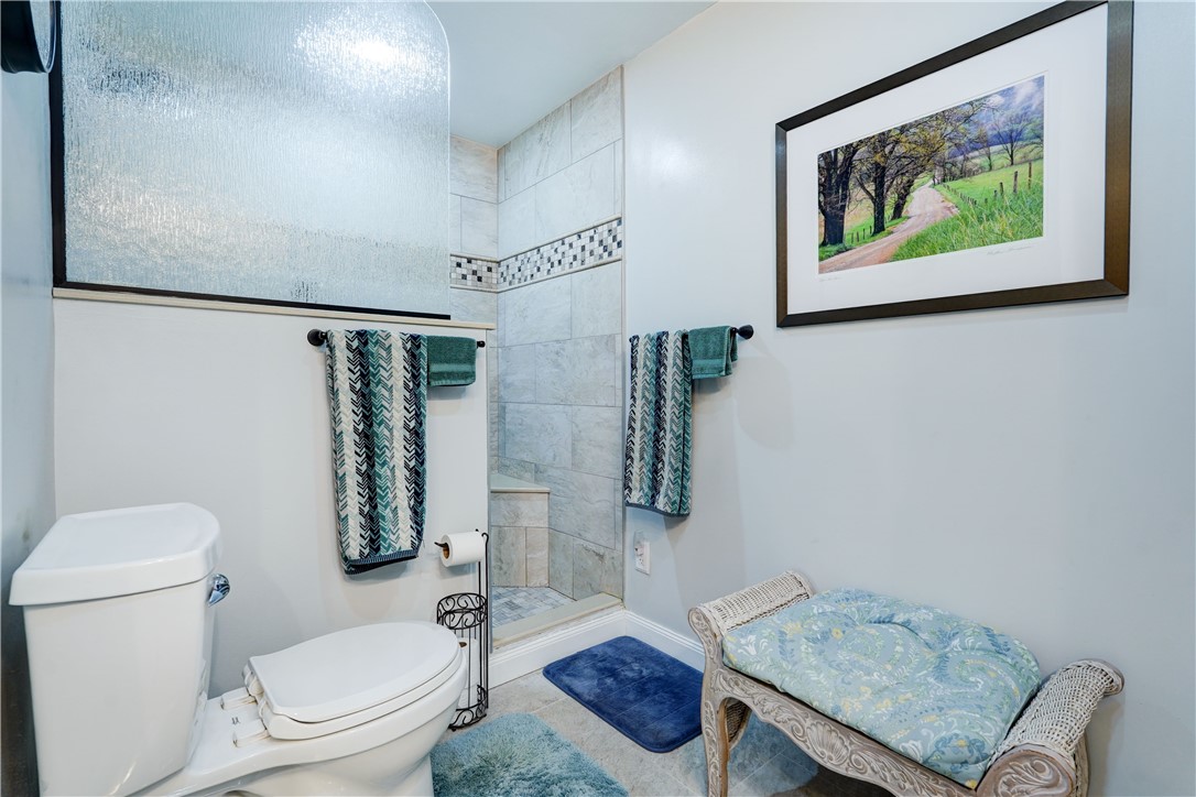 89 Creek Ridge Pittsford, NY 14534 - Photo 13 of 24 New Primary Bedroom Bathroom