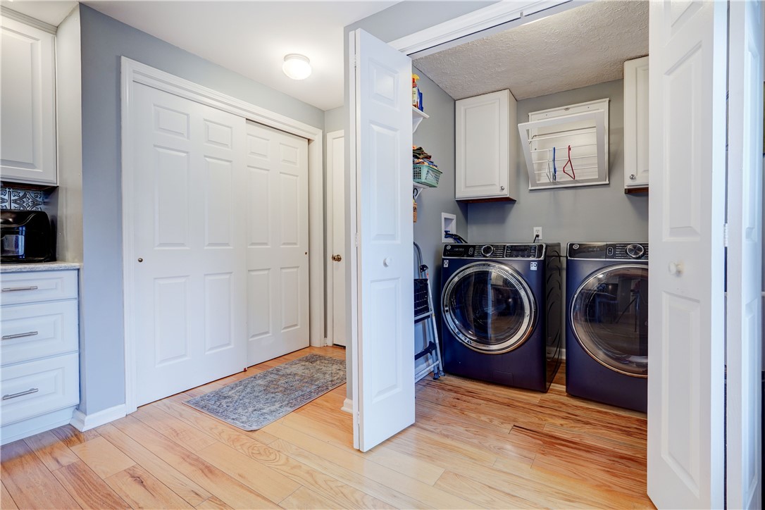 89 Creek Ridge Pittsford, NY 14534 - Photo 14 of 24 1st Floor Laundry