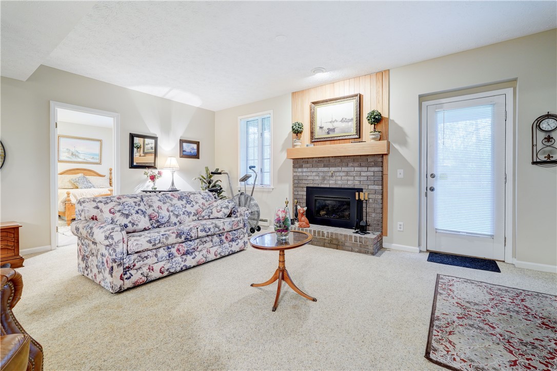 89 Creek Ridge Pittsford, NY 14534 - Photo 18 of 24 Walkout Lower Level With Daylight Windows