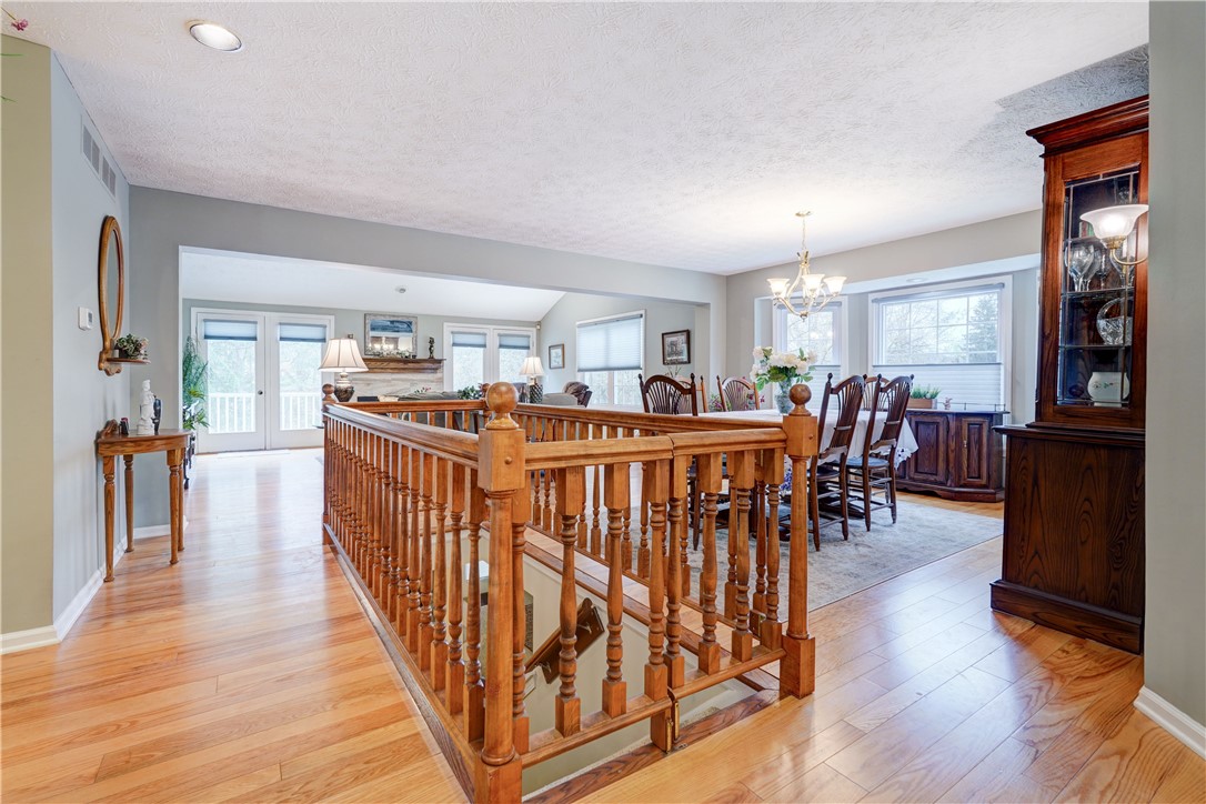 89 Creek Ridge Pittsford, NY 14534 - Photo 24 of 24 Open Floor Plan/ Great Room