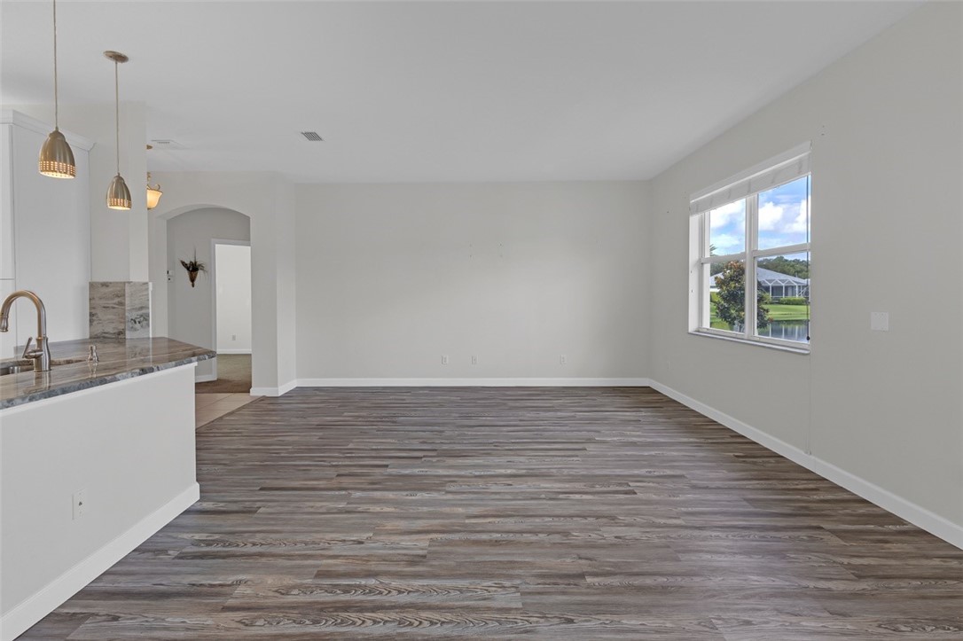 5230 East 1st Square Southwest Vero Beach, FL 32968 - Photo 11 of 36