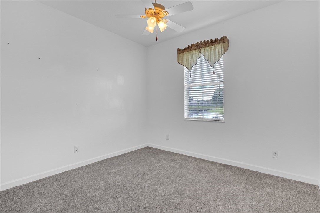 5230 East 1st Square Southwest Vero Beach, FL 32968 - Photo 20 of 36