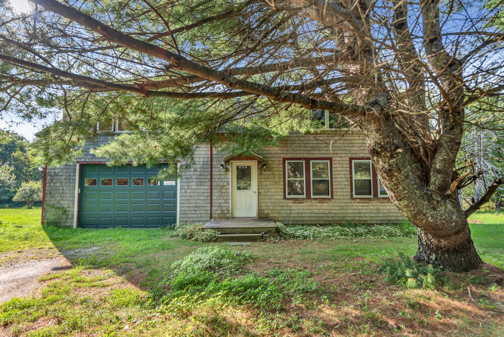 560 The Shore Road Castine, ME 04421 - Photo 3 of 43 560 The Shore Rd 44 of 45